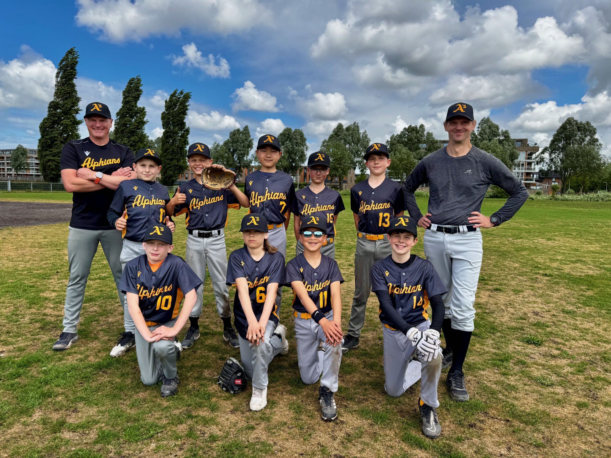 Homerun Helden: U12-1 Beslist het als Bazen - BSC Alphians Honkbal en ...